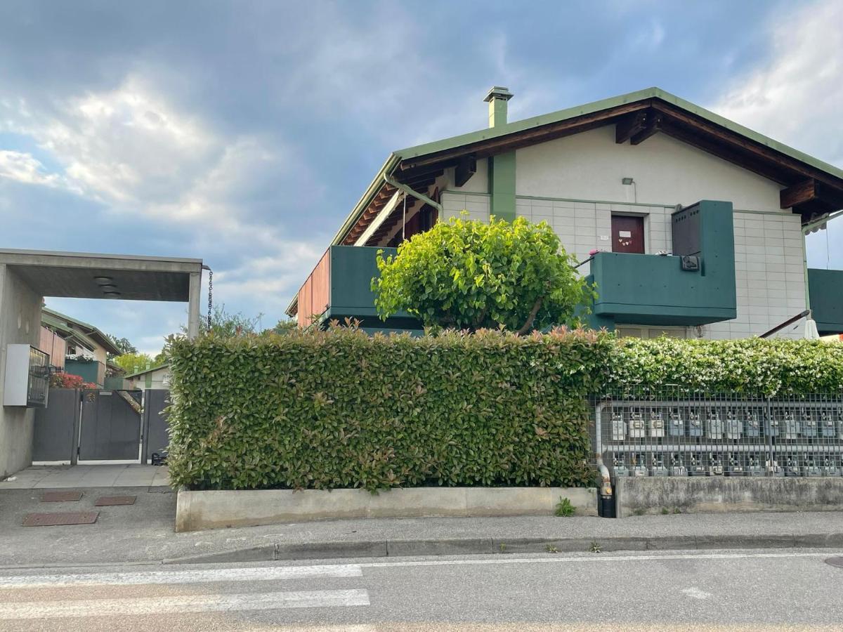 Casa Vacanze Esmeralda Zanica Exterior foto